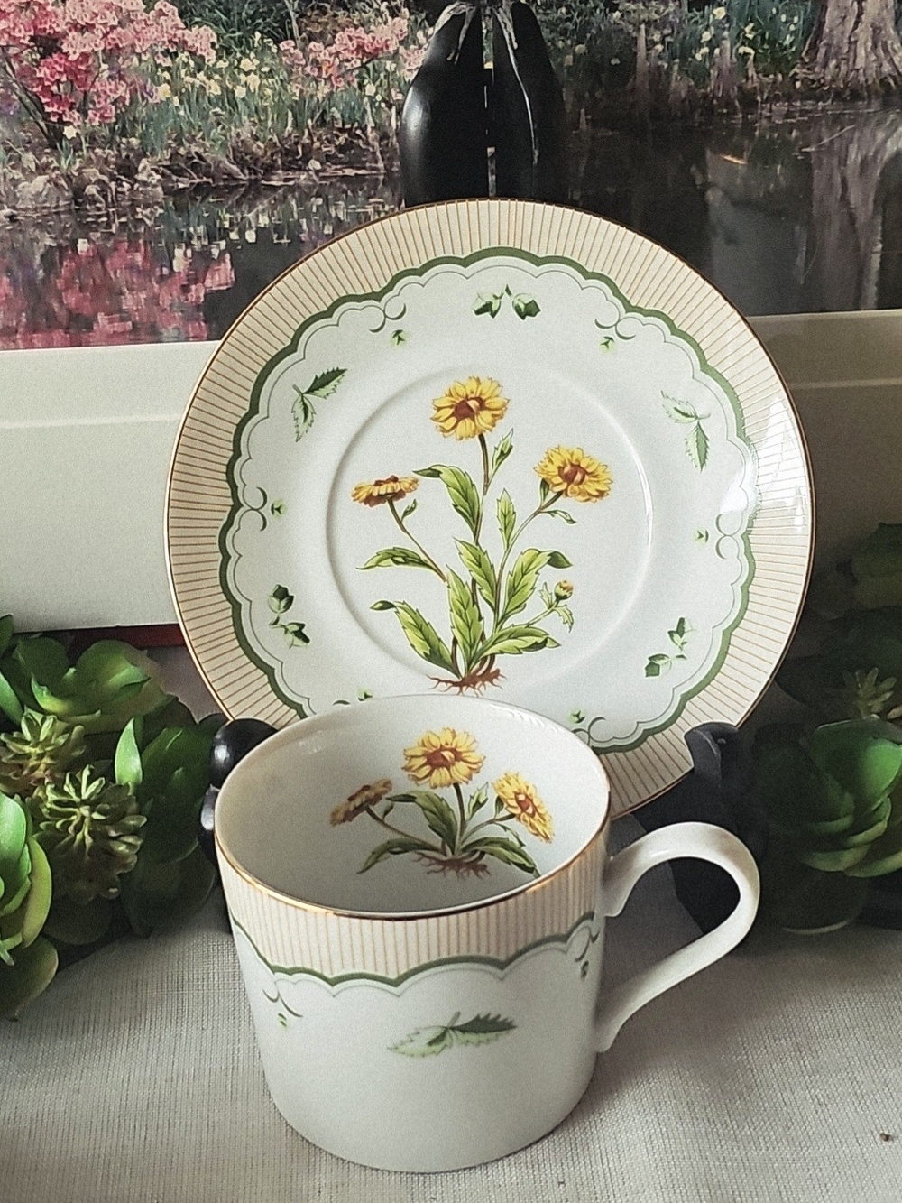 Gold Marigold Yellow Floral Porcelain Tea Cup and Saucer Set Made In Japan